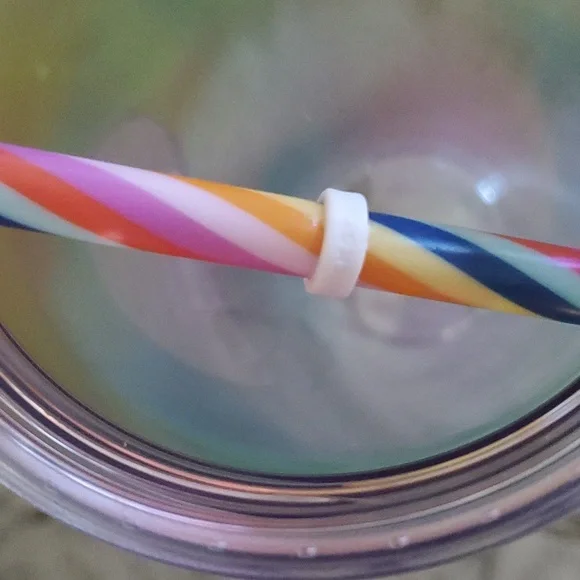 Starbucks 2021 Rainbow Kaleidoscope 24oz. Cold Cup - Picture 5 of 5